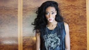 Vitiligo hastası iki renkli manken, özgüveniyle kendine hayran bırakıyor! 53
