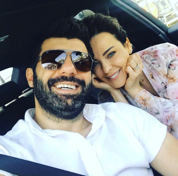 Ünlü sunucu Nursel Ergin yuva yıktı! 8
