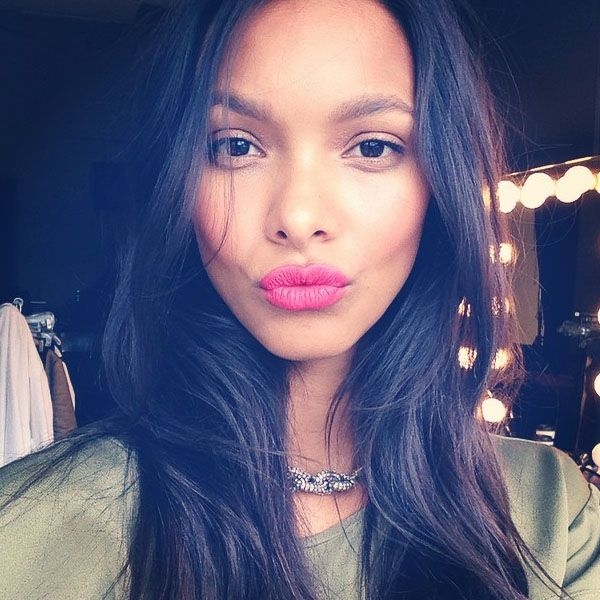 Victoria's Secret'ın bu yılki 'Fantasy Bra' modeli Lais Ribeiro oldu! 12