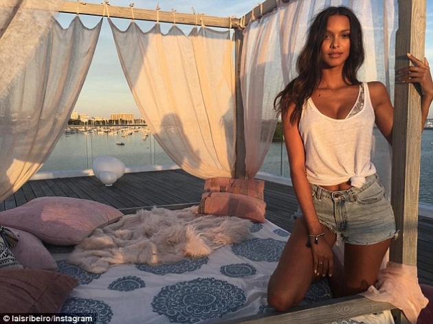 Victoria's Secret'ın bu yılki 'Fantasy Bra' modeli Lais Ribeiro oldu! 11