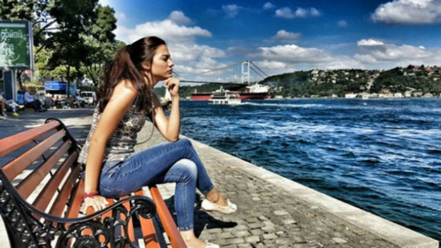Bu sevimli kız çocuğu şimdi Türkiye'nin parlayan yıldızlarından! 17