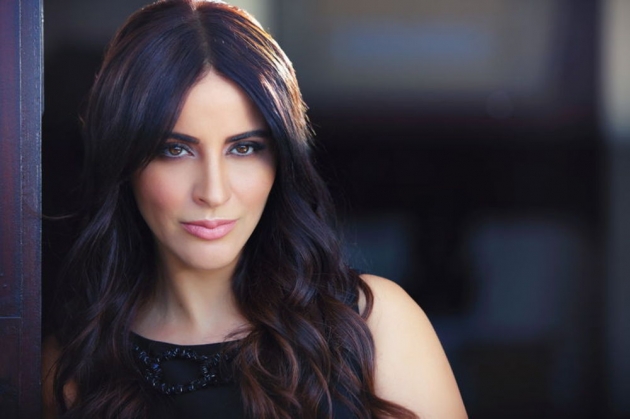 Şarkıcı Zara yeni imajıyla bambaşka biri oldu! 21