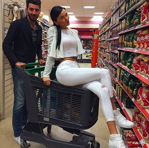 Cansu Taşkın'dan takipçisine cüretkar cevap! 11