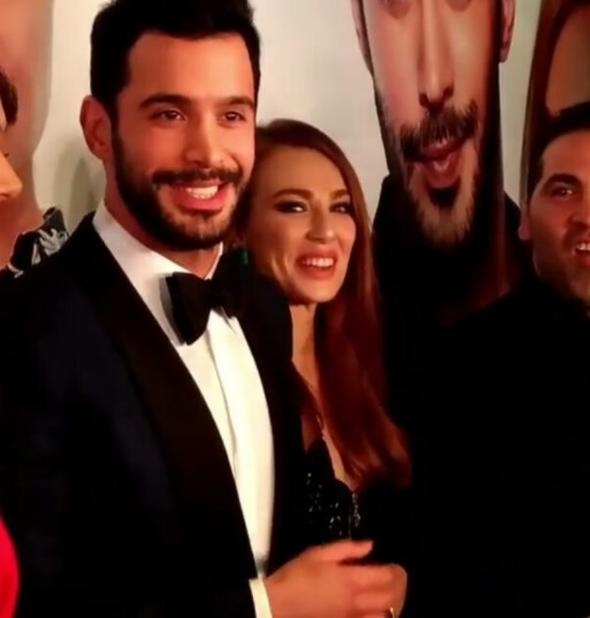 Gupse Özay, Barış Arduç'un yanından ayrılmadı! 12