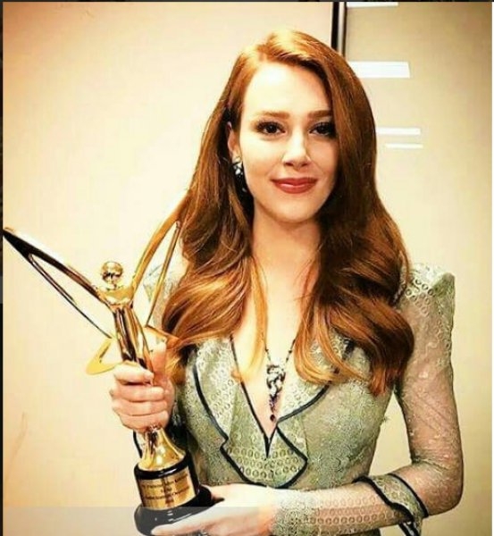 Sosyal medya ışıl ışıl, Elçin Sangu şıkır şıkır! 18
