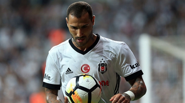 4 büyüklerdeki yabancı yıldızların sözleşme bitiş tarihleri! 40