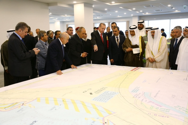 Cumhurbaşkanı Erdoğan'dan Türk firmanın yaptığı havalimanı inşaatına ziyaret... 2