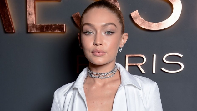 Gigi Hadid dünyaca ünlü kozmetik markasıyla güzelliğini ortaya koydu! 14