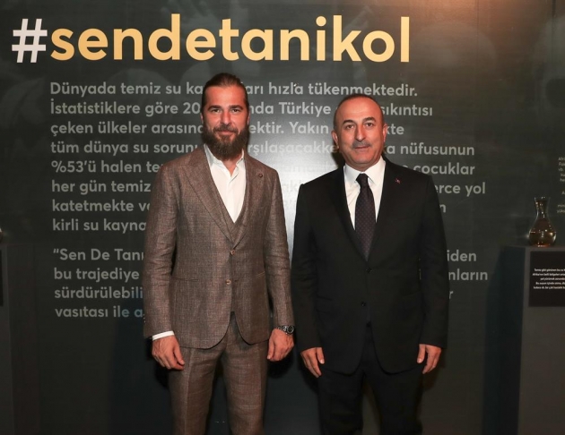 Engin Altan Düzyatan'dan sergi sürprizi! 21
