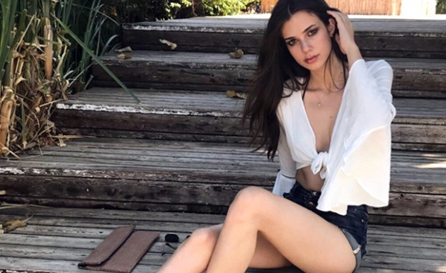 Defne Samyeli ve kızları yine gecenin yıldızı oldu! 16