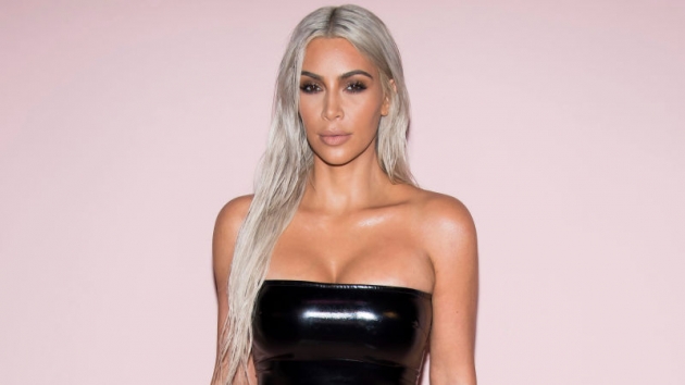 Kim Kardashian bebeğinin cinsiyetini duyurdu! 14