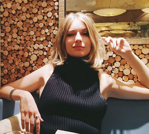 Yasemin Allen, Bensu Soral'ı geride bıraktı! 9