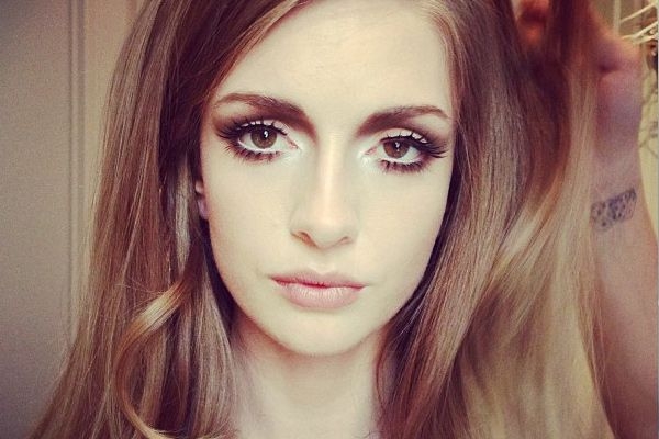 Yasemin Allen, Bensu Soral'ı geride bıraktı! 13