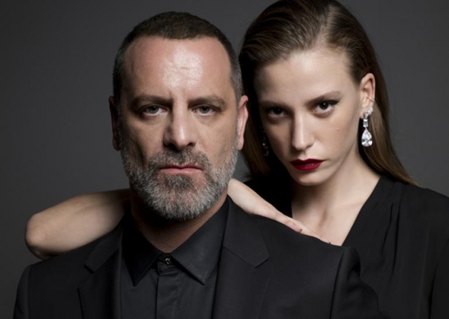 Serenay Sarıkaya cesur sahneleriyle hayranlarını şaşırtıyor! 11