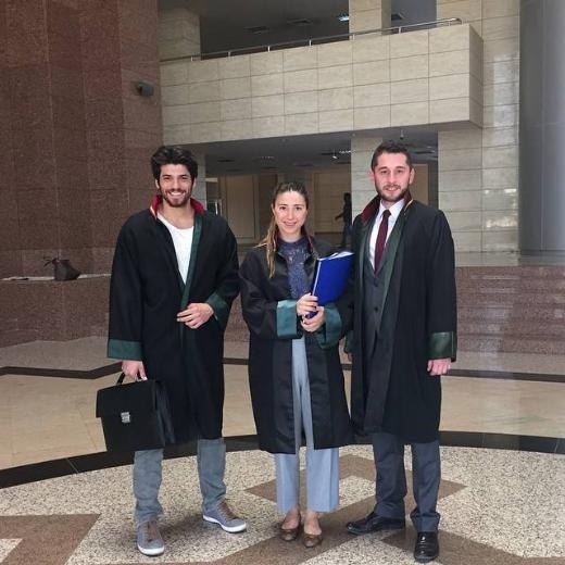 Ünlülerin gerçek mesleklerini duyunca şok olacaksınız! 25