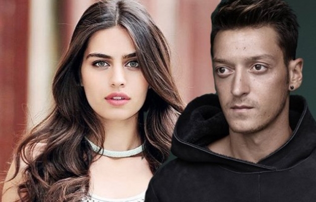 Mesut Özil ve Amine Gülşe'den çifte düğün sürprizi! 5