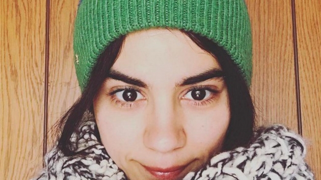 Zeynep Çamcı "Adı Zehra" ile ekranlara dönüyor! 1