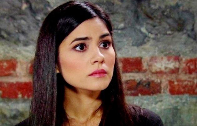Zeynep Çamcı "Adı Zehra" ile ekranlara dönüyor! 18