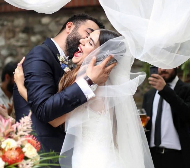 Zeynep Çamcı "Adı Zehra" ile ekranlara dönüyor! 20