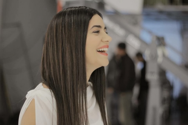 Zeynep Çamcı "Adı Zehra" ile ekranlara dönüyor! 17