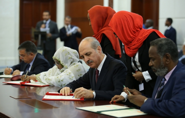 Cumhurbaşkanı Erdoğan Sudan'da... 30