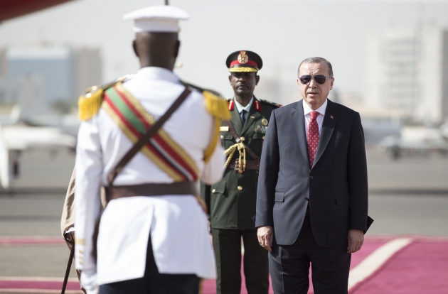 Cumhurbaşkanı Erdoğan Sudan'da... 12