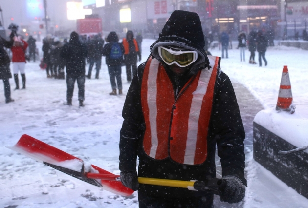 Bomba Kasırgası acil durum ilan ettirdi... 8