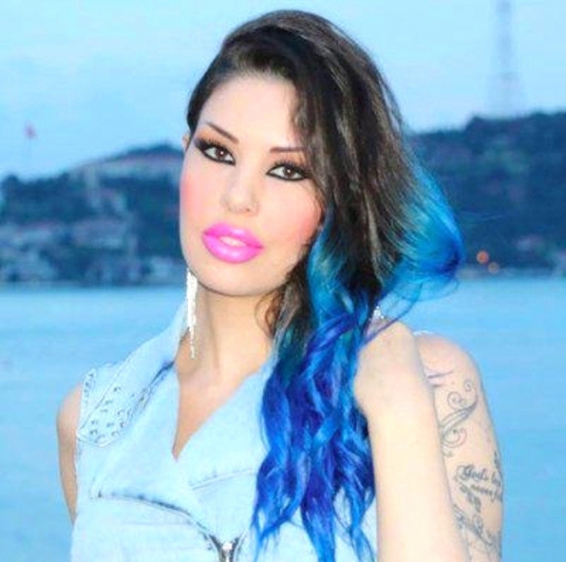Adnan Oktar'ın gün yüzüne çıkmayan kedicikleri! 14