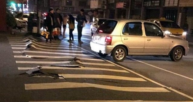 Tayvan 6.4 şiddetindeki depremle sarsıldı... 13