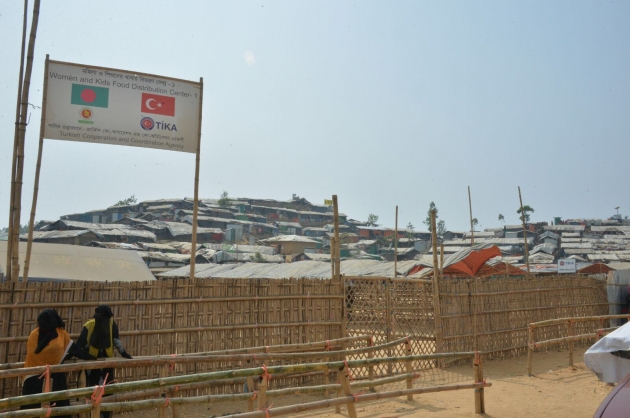 Numan Kurtulmuş mülteci kamplarını ziyaret etti / GALERİ 64