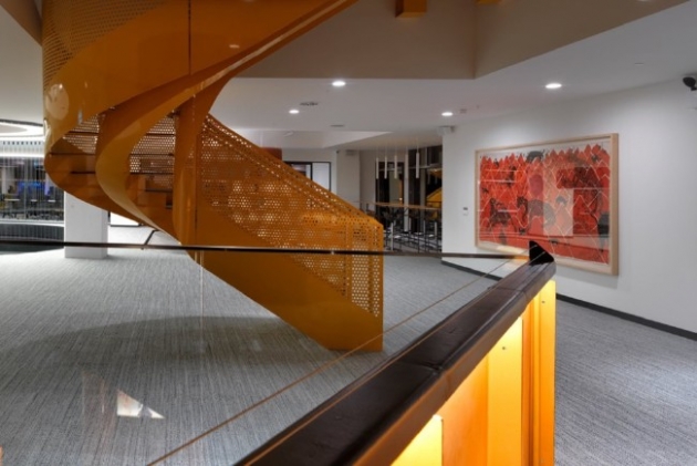 Herkesi imrendirecek bir ofis! Hem de İstanbul'da 13