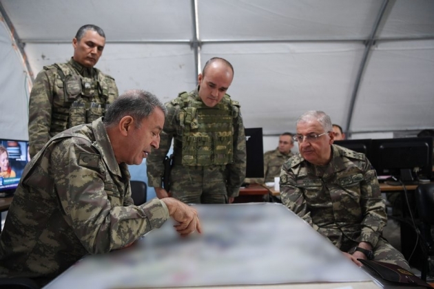 Hulusi Akar'dan sıfır noktasında denetleme... 3
