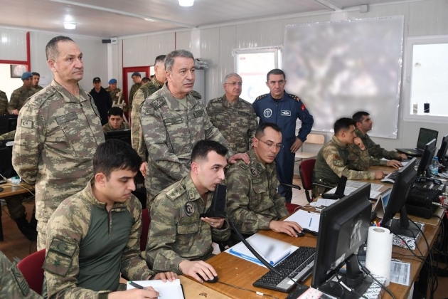 Hulusi Akar'dan sıfır noktasında denetleme... 8