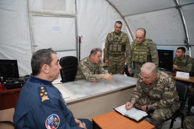 Hulusi Akar'dan sıfır noktasında denetleme... 4