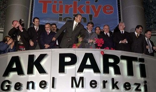 Cumhurbaşkanı Recep Tayyip Erdoğan'ın yaşamı ve siyasi kariyeri... 13