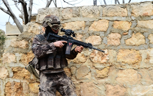 JÖH ve PÖH'ler Afrin'e girdi! 19