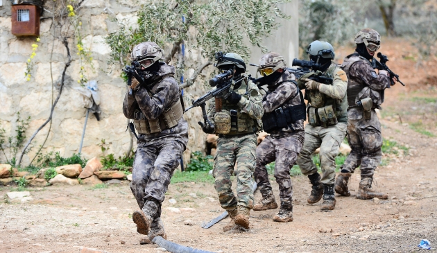 JÖH ve PÖH'ler Afrin'e girdi! 16