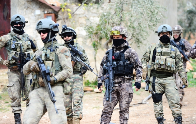 JÖH ve PÖH'ler Afrin'e girdi! 15