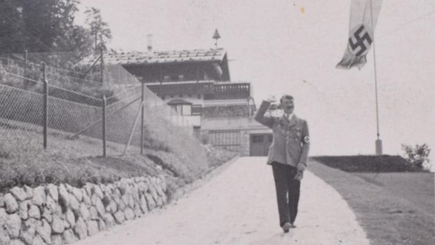 Hitler'in sevgilisinin gizemli albümü! 1