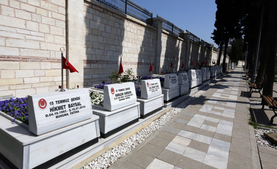 İstanbul Büyükşehir Belediye Meclisinden 15 Temmuz Şehitliği'ne onay 4