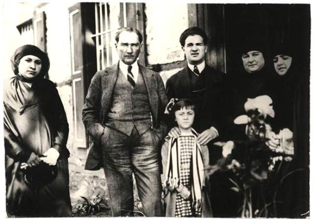İşte Ulu Önder Atatürk'ün çocuk sevgisi! 6