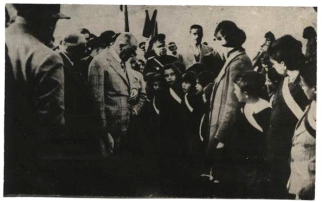 İşte Ulu Önder Atatürk'ün çocuk sevgisi! 14