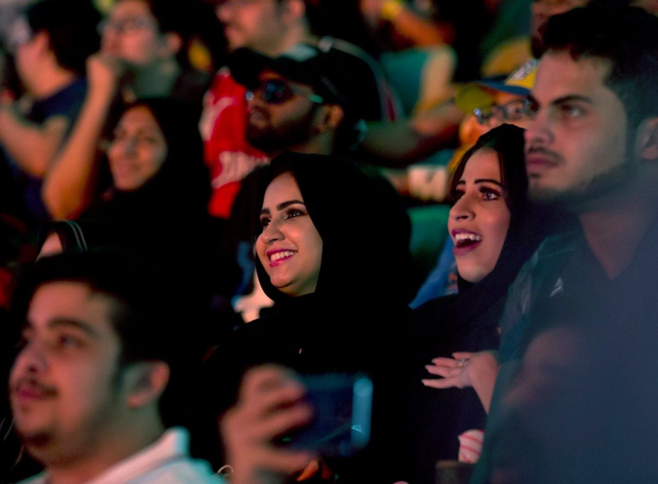 Suudi Arabistan'da Amerikan güreşi şoku! 7