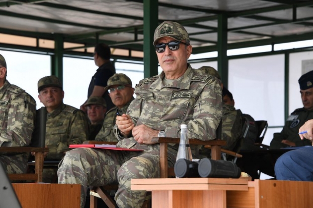 Org. Hulusi Akar ve komutanlar Ege'ye çıkarma yaptı! 11