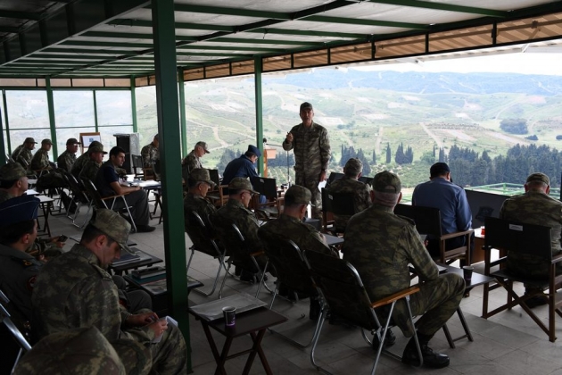 Org. Hulusi Akar ve komutanlar Ege'ye çıkarma yaptı! 12