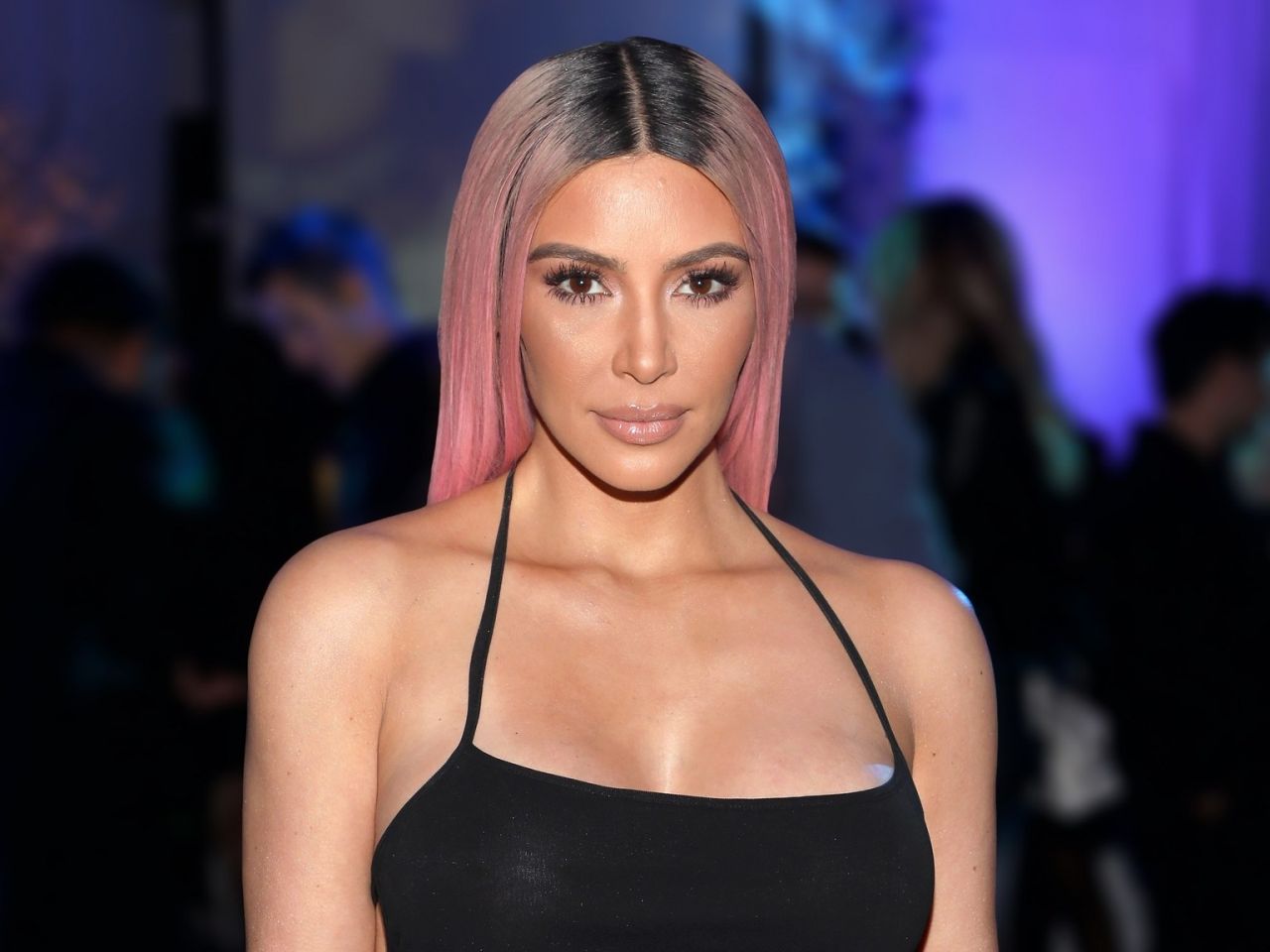 Kim Kardashian'ın soyunacak bir nedeni daha çıktı! 9