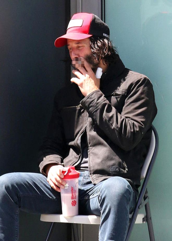 Keanu Reeves'in son hali hayranlarını üzdü! 5