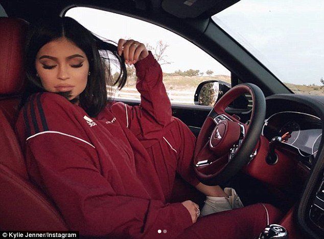 Kylie Jenner'in bebeği ile ilgili şok iddia! 2