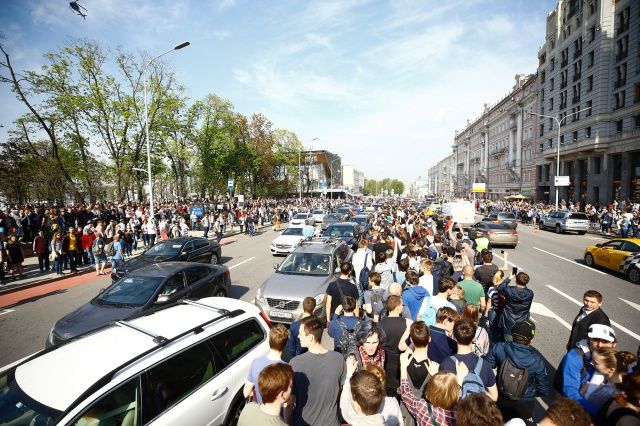 Putin karşıtları sokağa çıktı! Binden fazla gözaltı var... 20