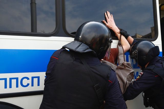 Putin karşıtları sokağa çıktı! Binden fazla gözaltı var... 28